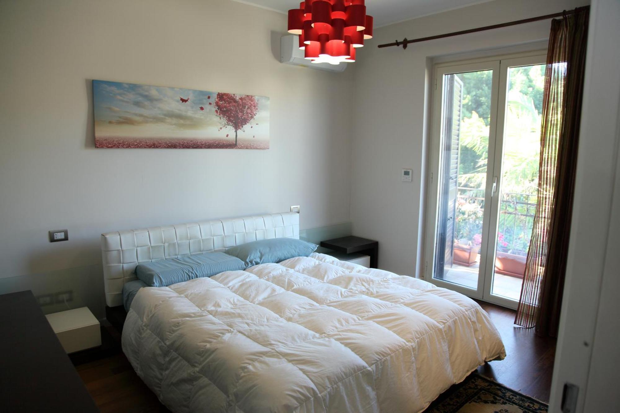 Domus Aurige Bed & Breakfast เมสซีนา ภายนอก รูปภาพ